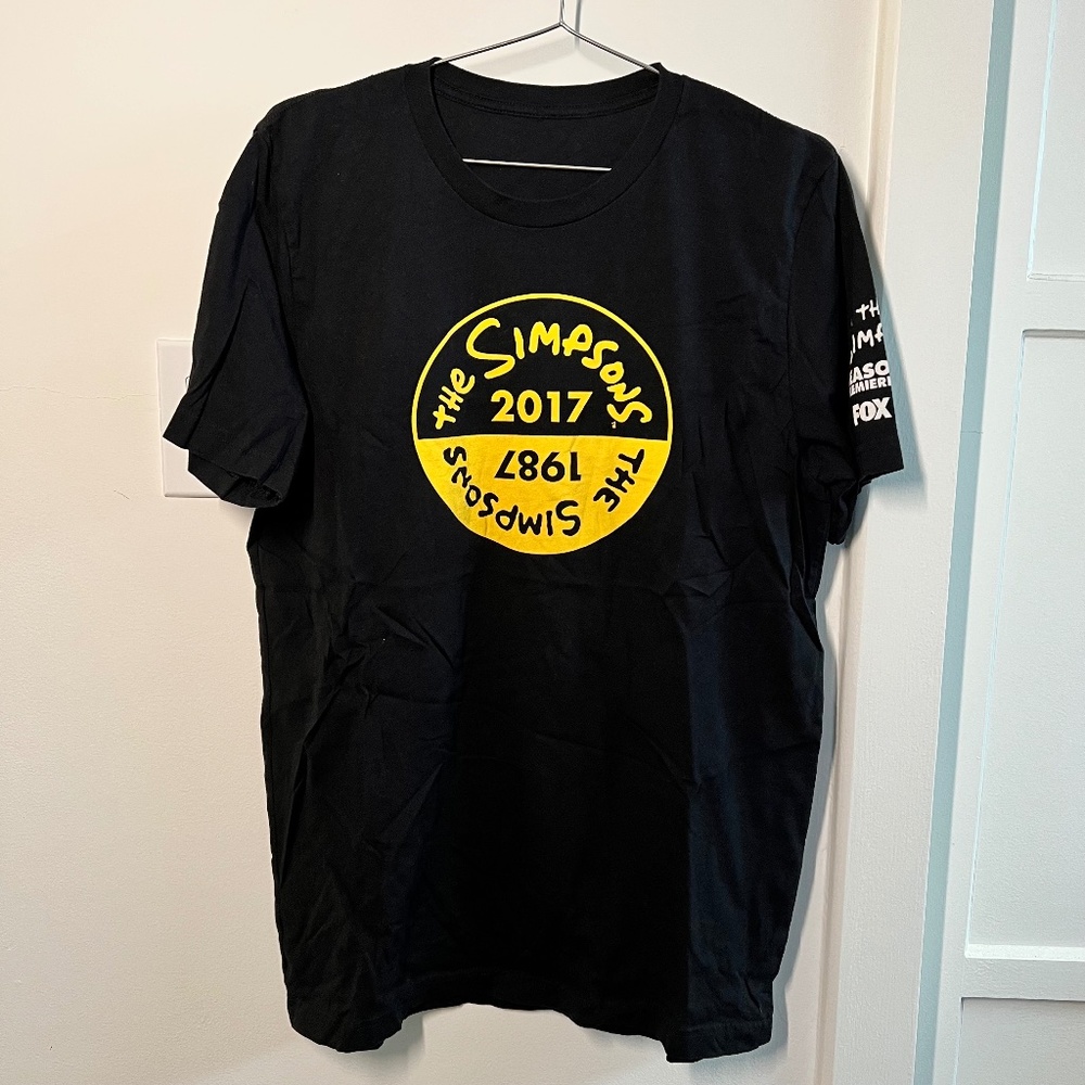 The Simpsons Season 29 Premiere Party T-Shirt - Rare - Size L